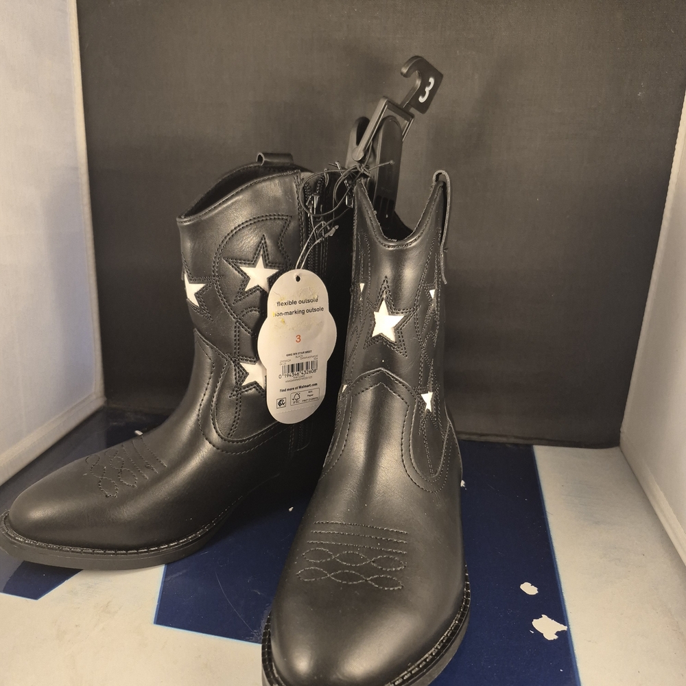 Black Cowboy Boots with White Stars